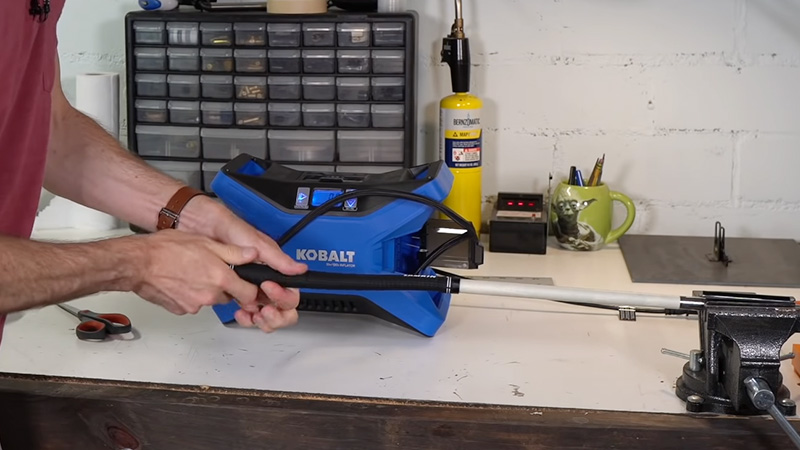 Align and Adjust the New Grip Without a Vise