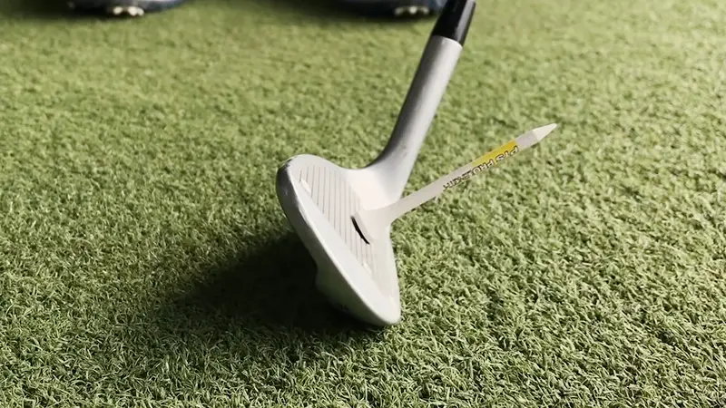 Hit Wedges With Backspin