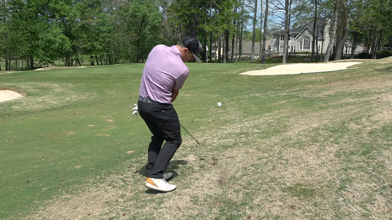 Pitching Different From Chipping in Golf