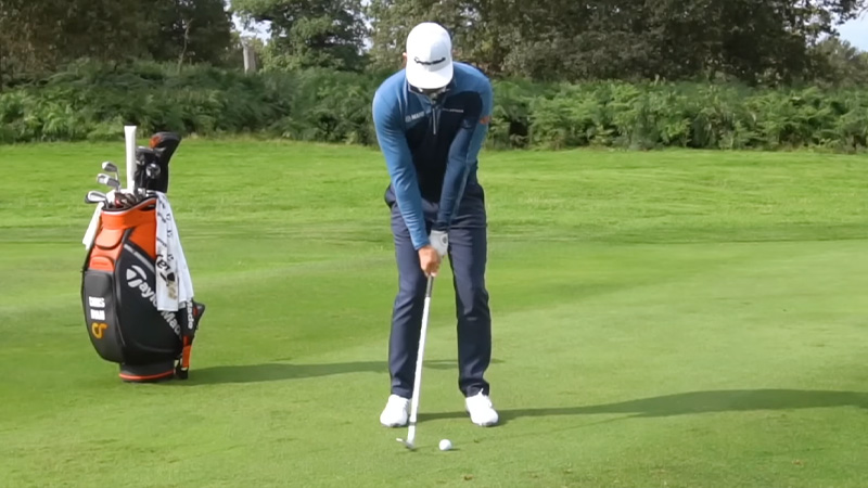 Tips for Hitting Wedge With Backspin